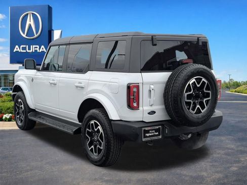 Used 2025 Ford Bronco Outer Banks AWD/4WD image 18