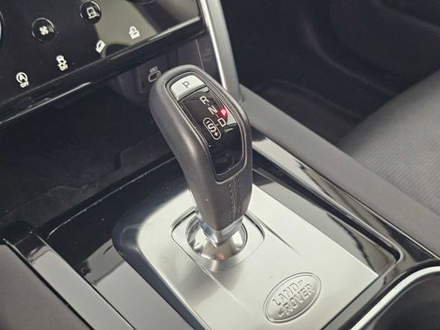 Certified 2023 Land Rover Discovery Sport SE image 30