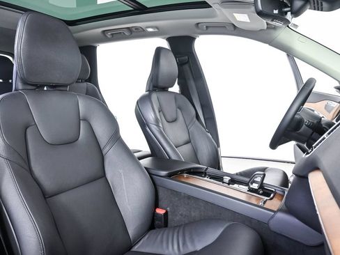 Certified 2023 Volvo XC90 B6 Plus w/ Protection Package Premier AWD/4WD image 24