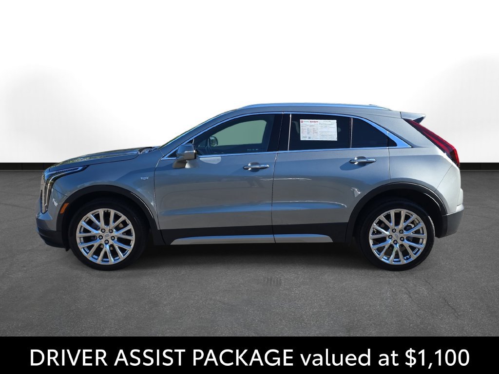 Used 2023 Cadillac XT4 Premium Luxury w/ Technology Package AWD/4WD image 9
