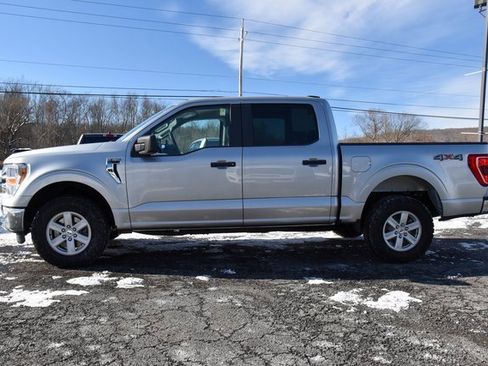 Used 2022 Ford F150 XLT w/ Trailer Tow Package image 6