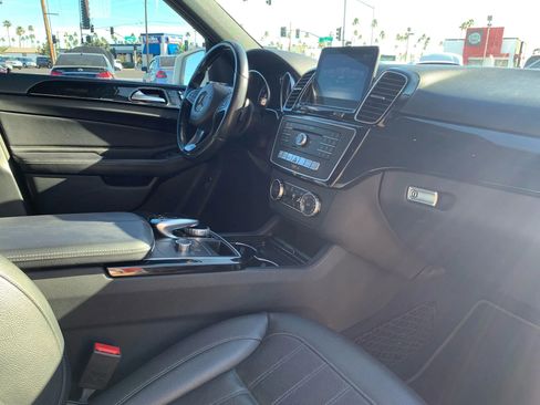 Used 2017 Mercedes-Benz GLE 350 image 28
