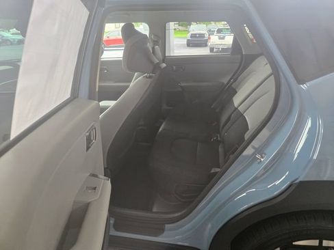New 2027 Kia Seltos S FWD image 18