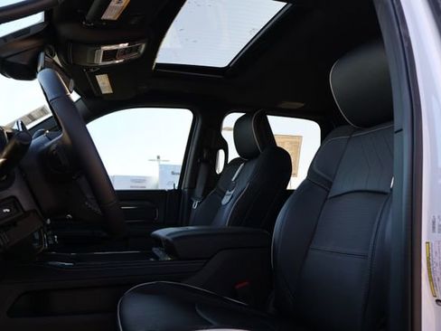 New 2026 RAM 2500 Limited image 9