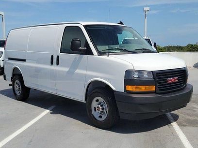 Used 2025 GMC Savana 2500 w/ Driver Convenience Package