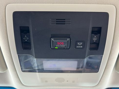 Used 2019 Lexus ES 350 w/ Luxury Package image 35