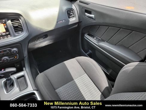 Used 2023 Dodge Charger Scat Pack w/ Navigation & Travel Group image 15