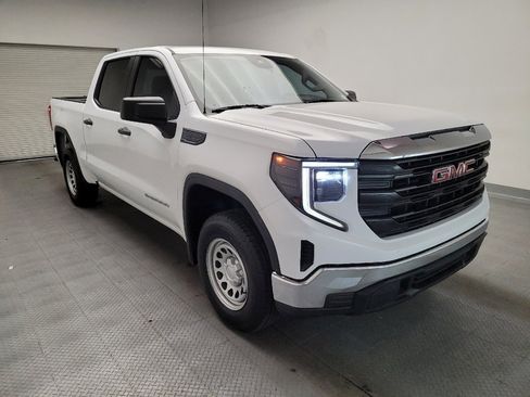 Used 2022 GMC Sierra 1500 Pro w/ Pro Value Package image 13