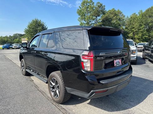 Used 2021 Chevrolet Tahoe Z71 w/ Rear Media and Nav Package AWD/4WD image 3