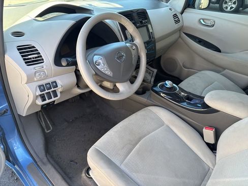 Used 2012 Nissan Leaf SL FWD image 17