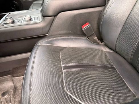 Used 2018 Ford Expedition Limited w/ Equipment Group 301A AWD/4WD image 20