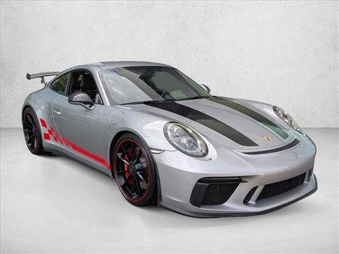 Used 2018 Porsche 911 GT3 RWD image 3