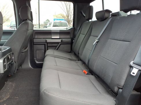 Used 2019 Ford F150 XLT w/ Equipment Group 302A Luxury image 18