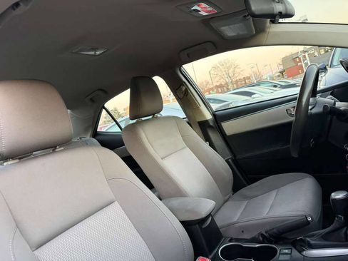 Used 2014 Toyota Corolla L image 16