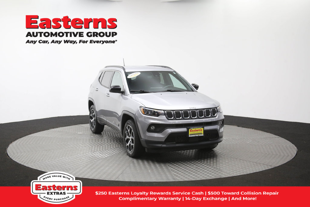 Used 2024 Jeep Compass Latitude AWD/4WD image 51