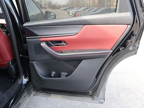 Certified 2025 MAZDA CX-70 3.3 Turbo S w/ Premium Package image 13