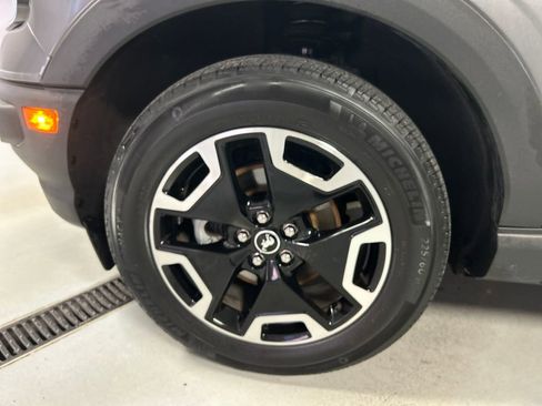 Used 2022 Ford Bronco Sport Outer Banks AWD/4WD image 9