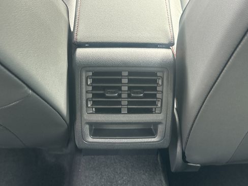 New 2026 Volkswagen GTI SE image 13