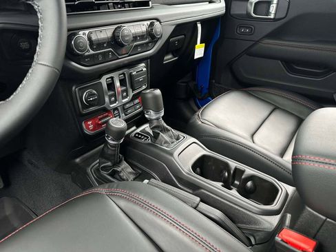 New 2026 Jeep Wrangler Rubicon image 23