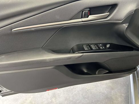 Used 2026 Toyota Camry SE FWD image 16