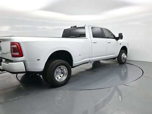 Used 2024 RAM 3500 Laramie w/ Towing Technology Group image 7