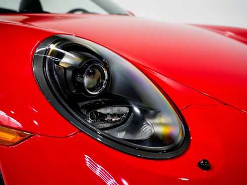 Used 2015 Porsche 911 Carrera 4 GTS w/ Bose Audio Package image 39