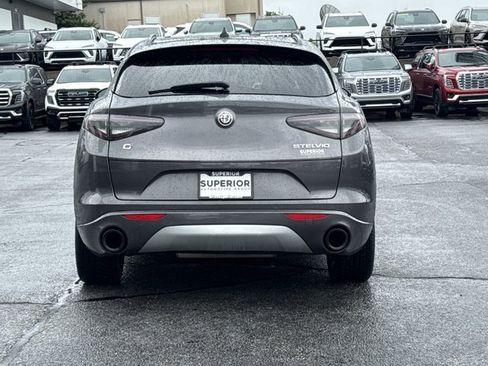 Used 2024 Alfa Romeo Stelvio Ti AWD/4WD image 4