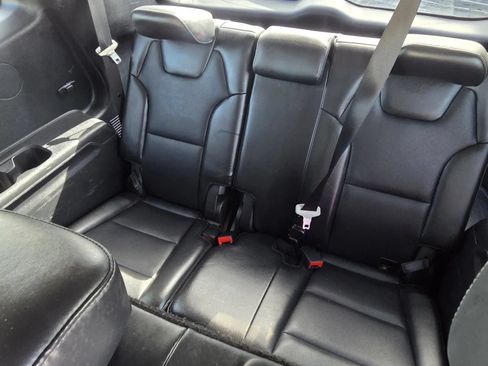 Used 2021 Kia Telluride LX FWD image 14