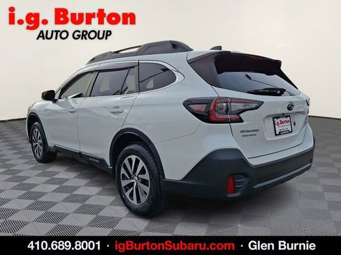 Used 2021 Subaru Outback Premium image 4