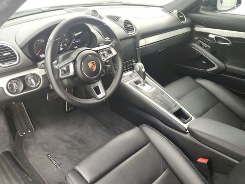 Used 2018 Porsche 718 Cayman GTS RWD image 22