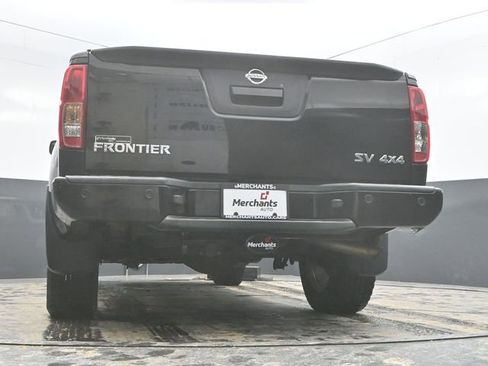 Used 2020 Nissan Frontier SV image 27