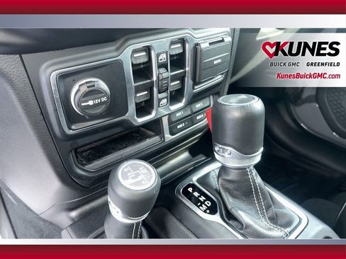 Used 2022 Jeep Wrangler Unlimited Sahara 4xe w/ Cold Weather Group image 22