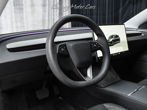 Used 2025 Tesla Model 3 Long Range RWD image 9