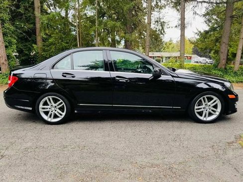 Used 2014 Mercedes-Benz C 250 Sedan image 6