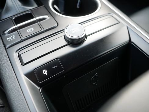 Used 2023 Kia K5 GT-Line image 32