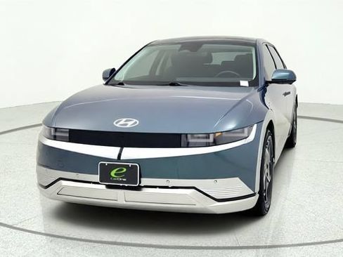 Used 2024 Hyundai Ioniq 5 Limited RWD image 3