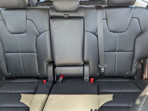 Used 2022 Kia Telluride EX AWD/4WD image 13