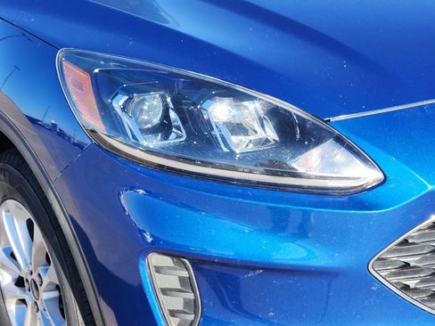 Used 2022 Ford Escape SE image 10