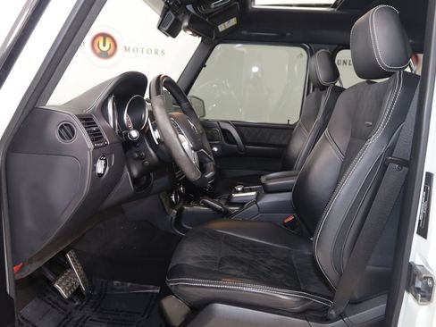 Used 2017 Mercedes-Benz G 550 Squared image 12