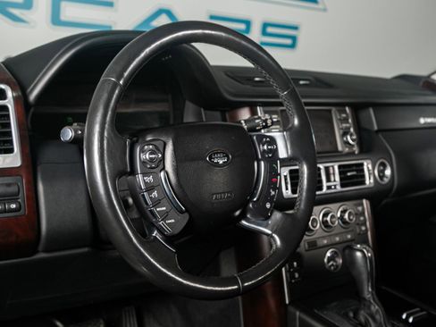 Used 2011 Land Rover Range Rover HSE AWD/4WD image 2