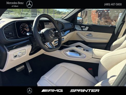 New 2026 Mercedes-Benz GLS 580 4MATIC image 10