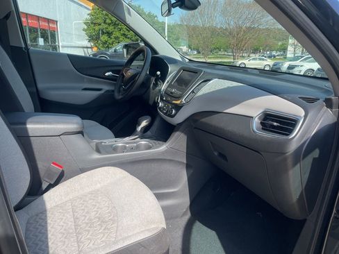 Used 2023 Chevrolet Equinox LT image 17