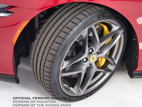 Used 2023 Ferrari Roma image 21