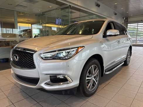 Used 2020 INFINITI QX60 Luxe w/ Essential Package AWD/4WD image 7