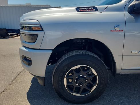 Used 2026 RAM 3500 Laramie w/ Towing Technology Group AWD/4WD image 10