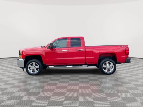Used 2019 Chevrolet Silverado 2500 W/T w/ Snow Plow Prep Package AWD/4WD image 5