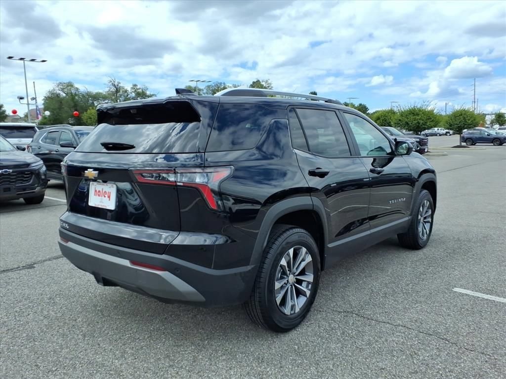 Used 2025 Chevrolet Equinox LT w/ Convenience Package II FWD image 4