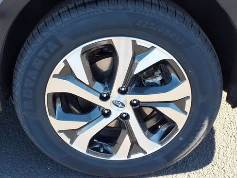 Certified 2022 Subaru Outback Limited image 11