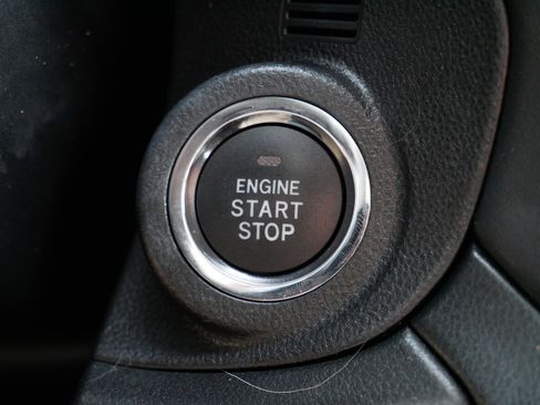 Used 2022 Subaru Outback Limited image 31