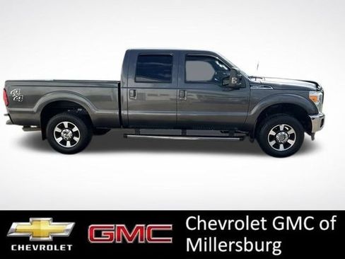 Used 2016 Ford F250 Lariat w/ Lariat Ultimate Package AWD/4WD image 2